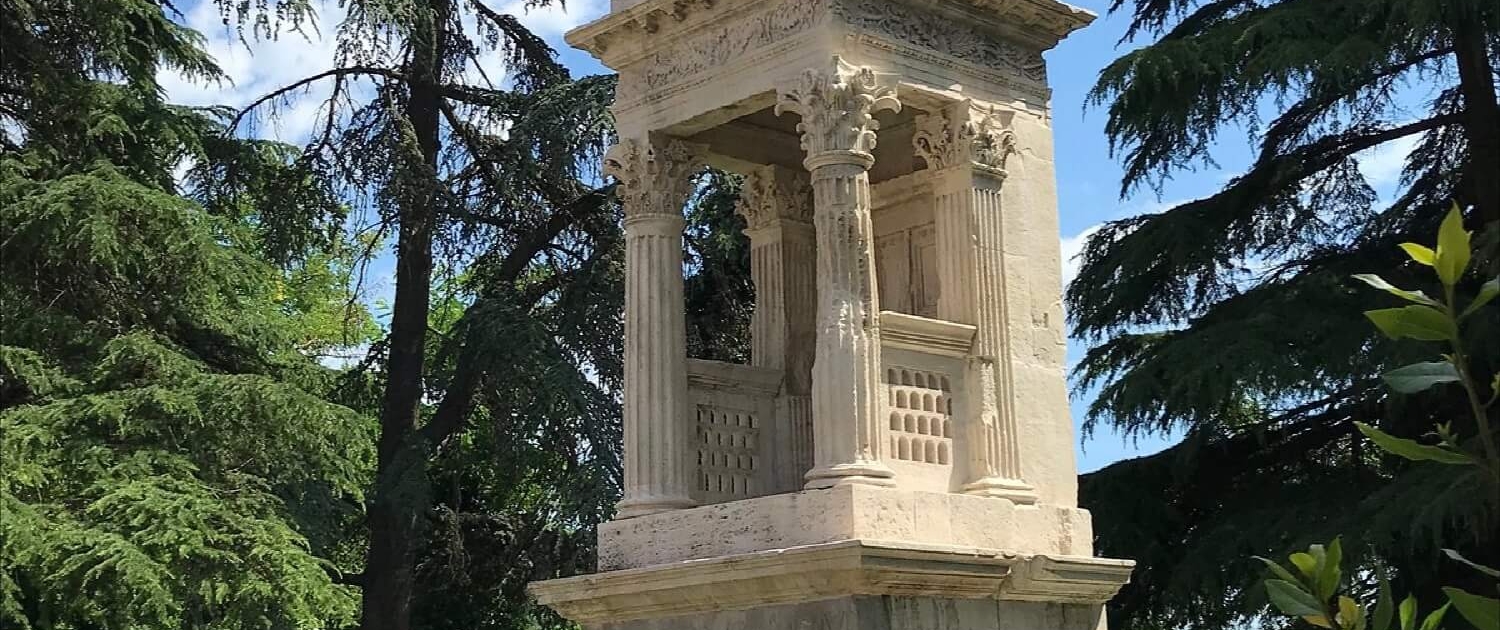 mausoleo